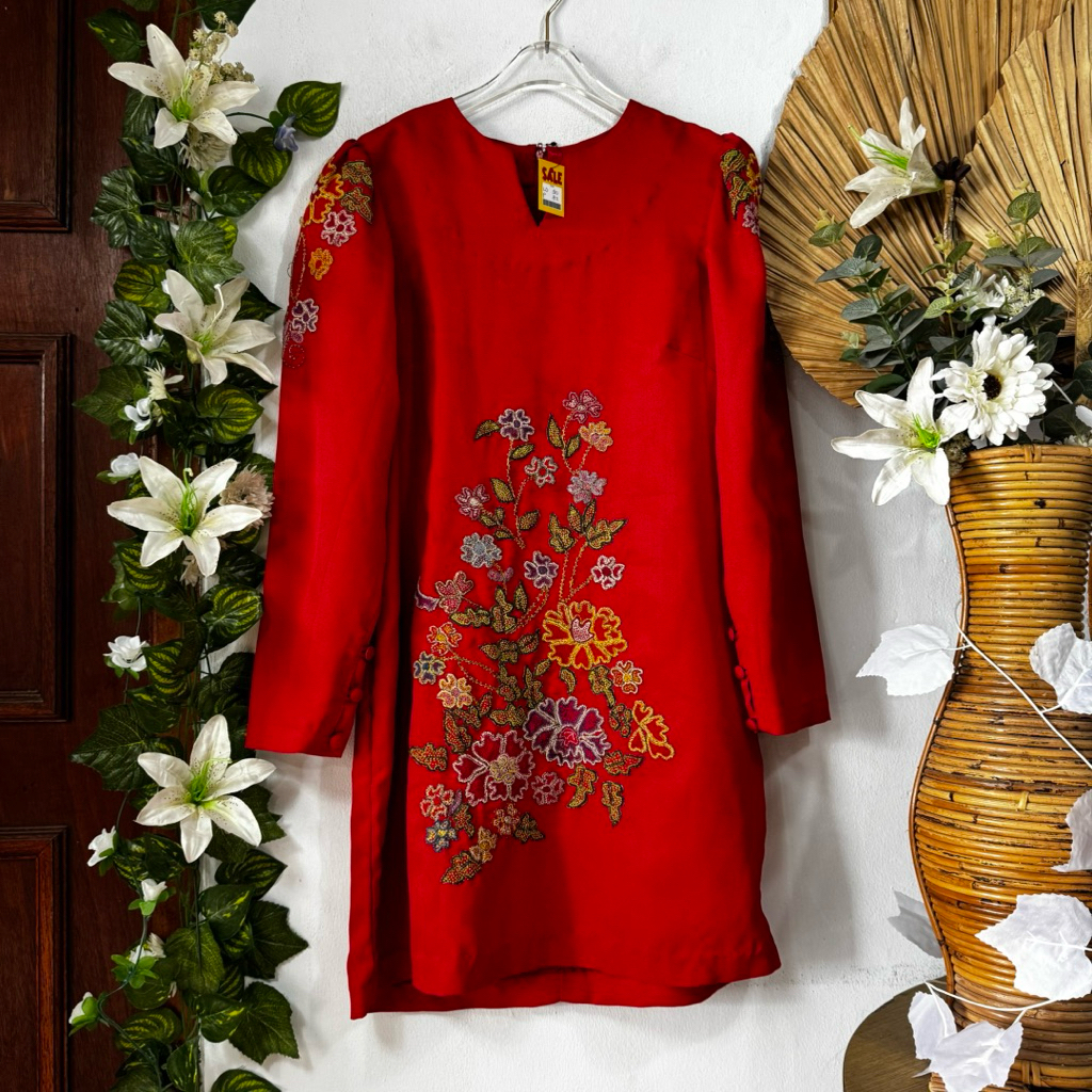 Tunik Merah Cabe Bordir