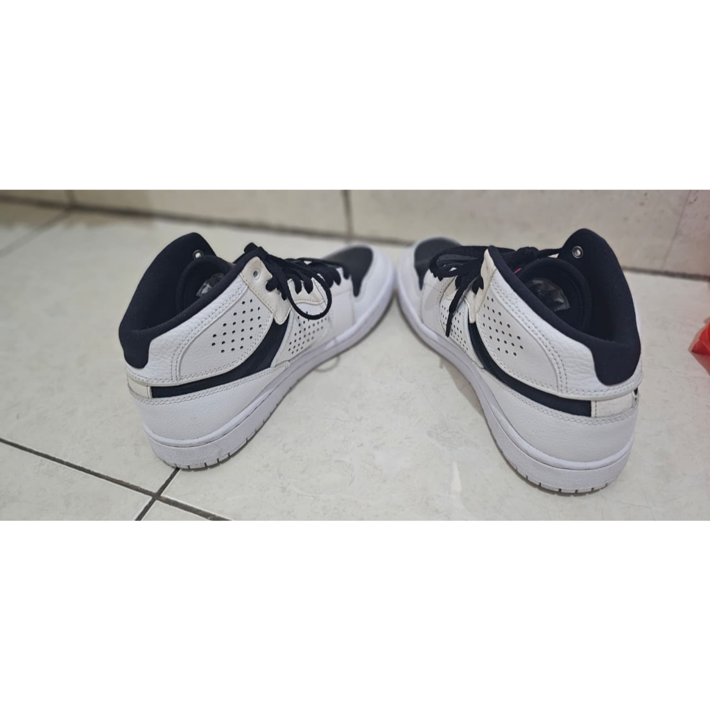 [Preloved] Jordan Access