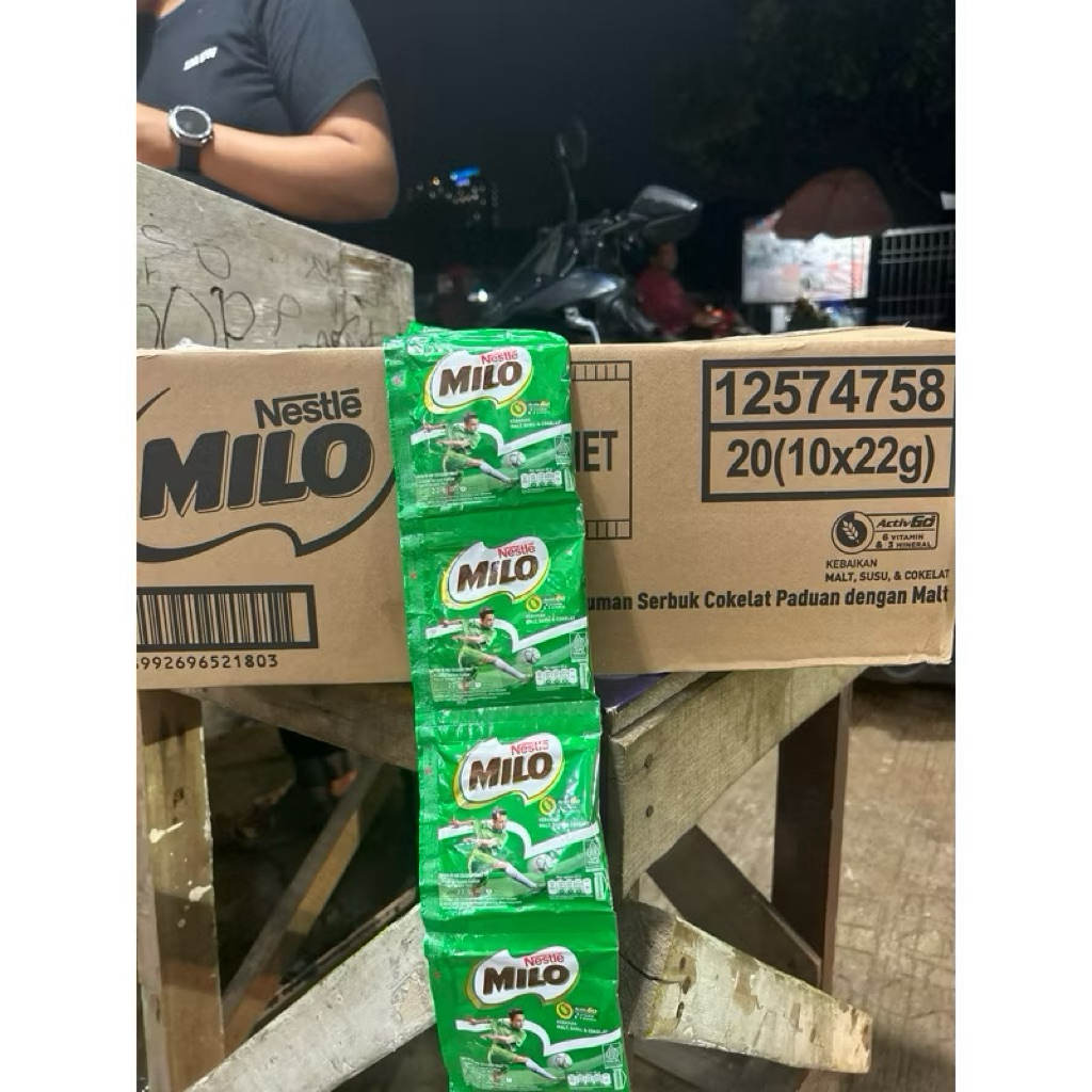 Milo Sachet 22gram  @ 20 renteng x 10 sachet = 200 sachet / 1 dus