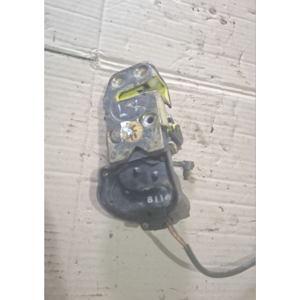 door lock doorlock kunci pintu belakang kiri civic lx grand civic 88-92