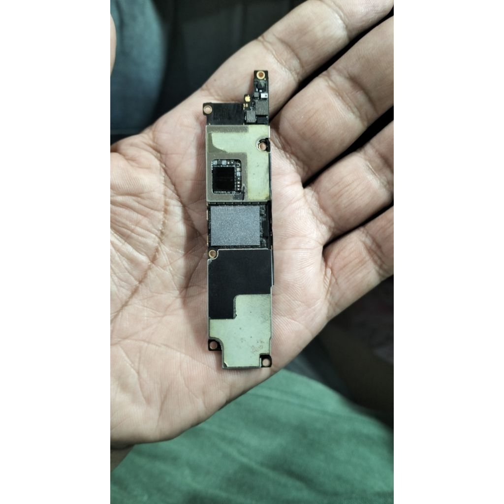 mesin iPhone xr mati total