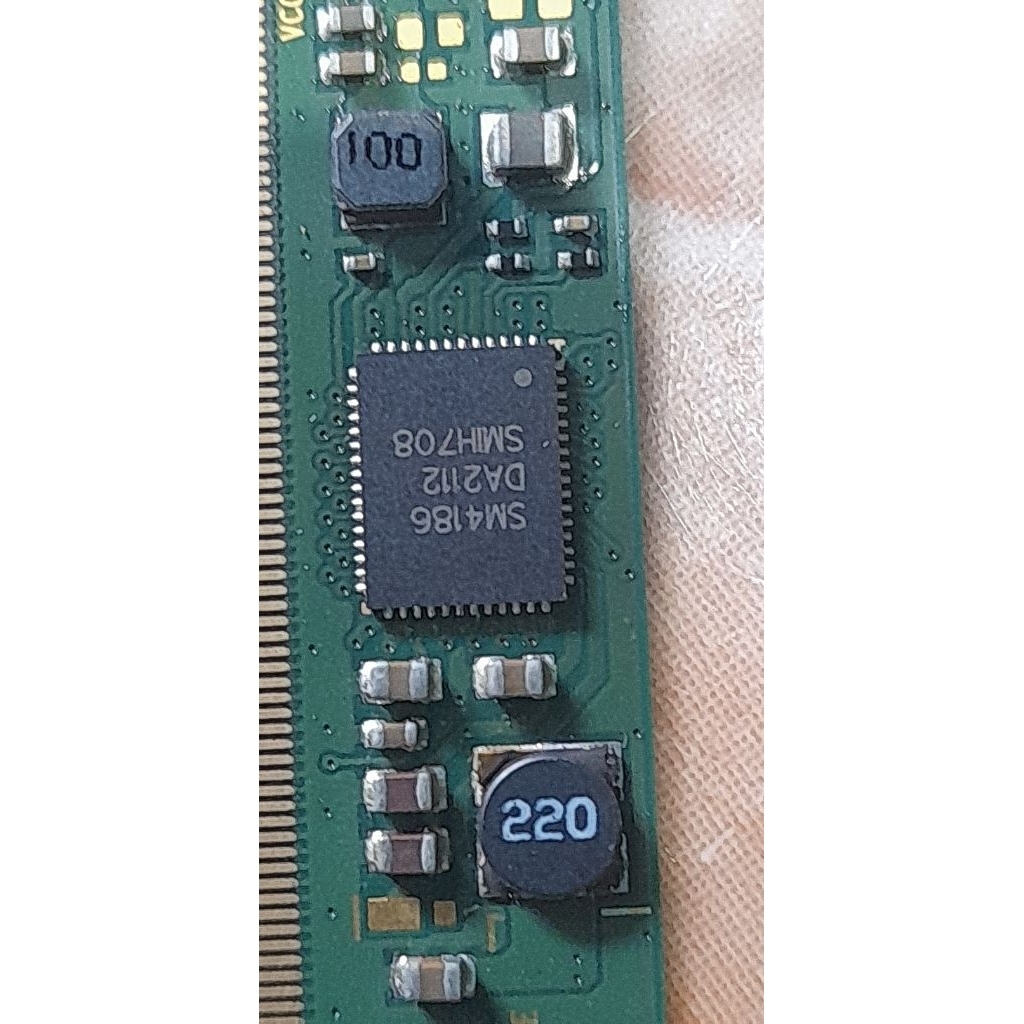 Ic tcon tv polytron SM4186 4 biji