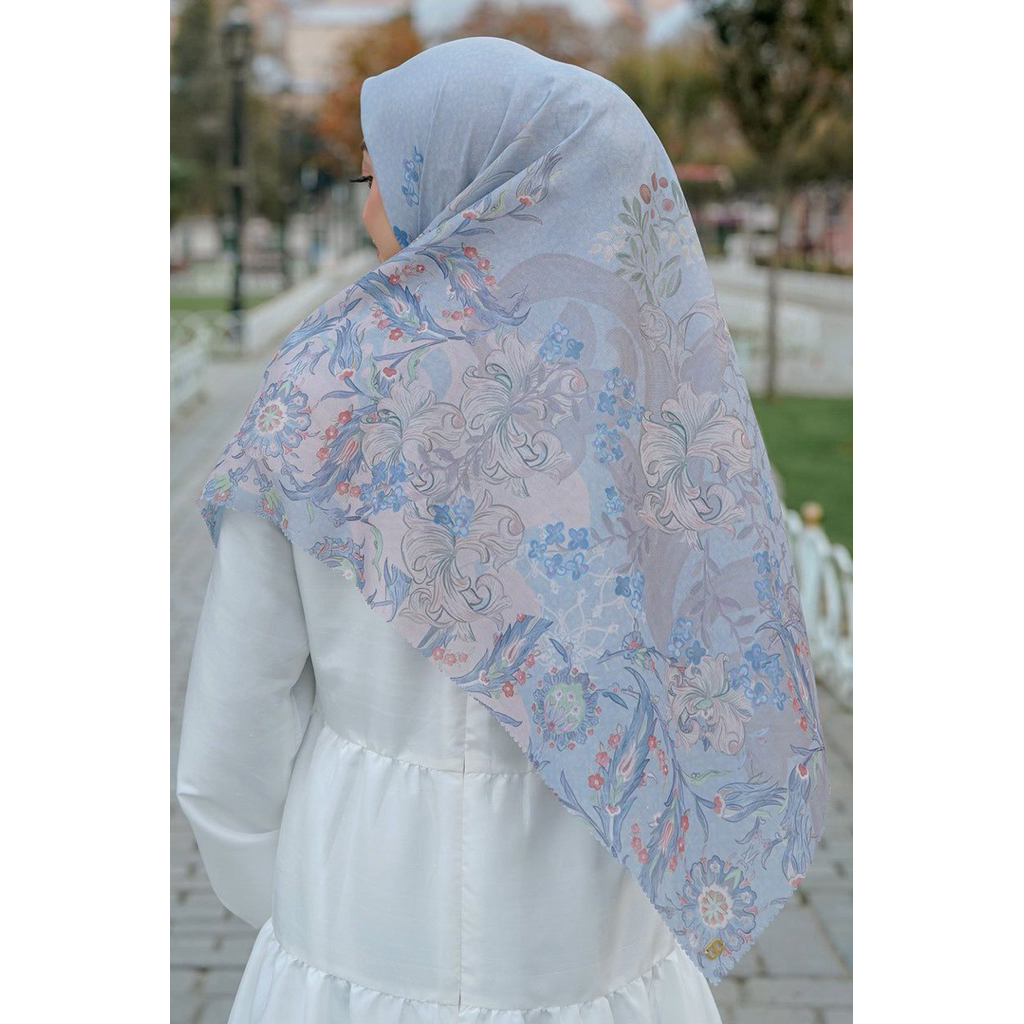 Preloved Buttonscarves The Topkapi Voal Square Xl Powder Blue