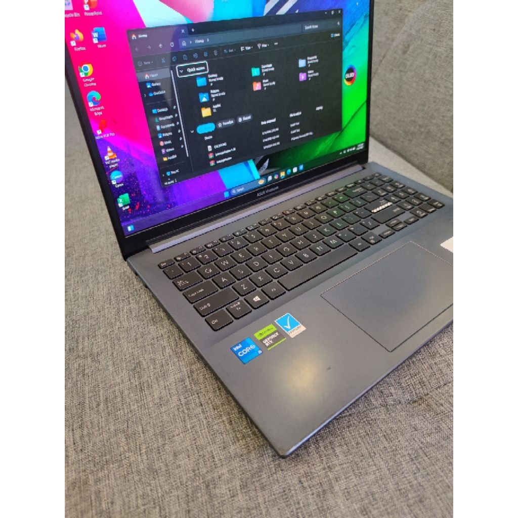 ASUS VIVOBOOK PRO 15 OLED | CORE I5 -11300H | RAM 16GB | SSD 512GB | LAYAR 15 INCH | OLED