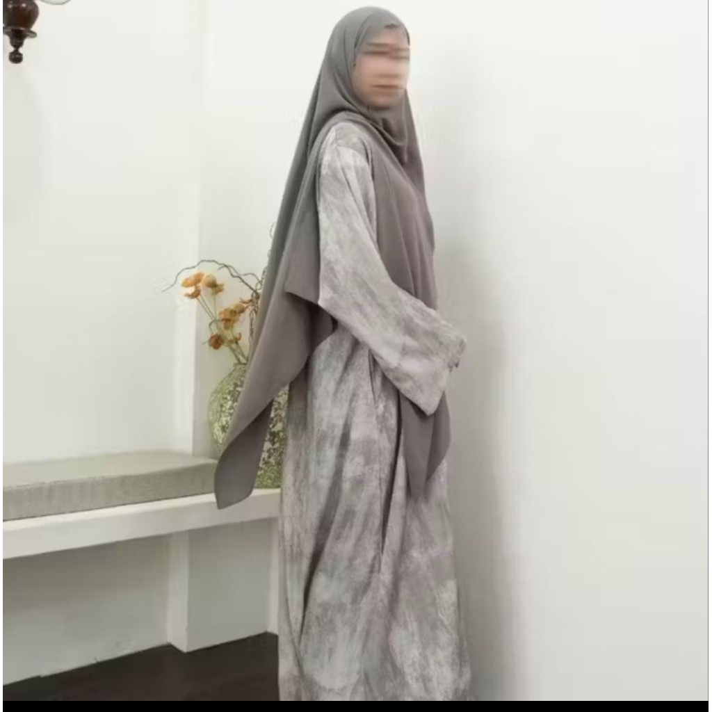 Preloved Nehhat Sadda Abaya