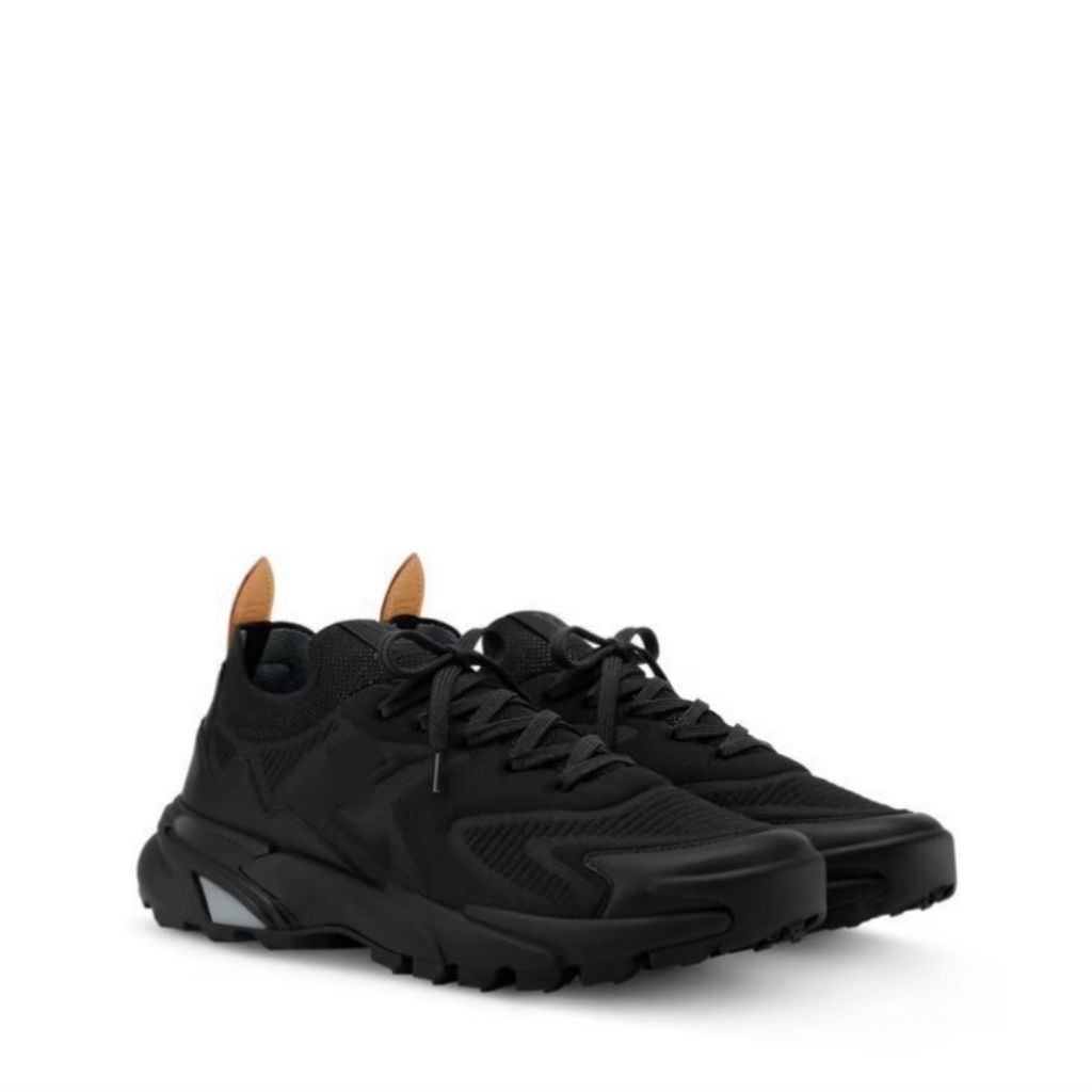 Sepatu sneaker pria L'2100 sepatu sport import vip