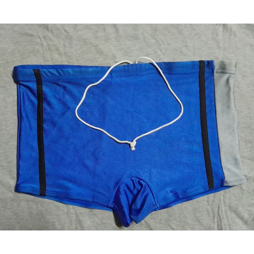 Celana Renang Pria Boxer Biru – Sporty & Stretch Size M/ Preloved