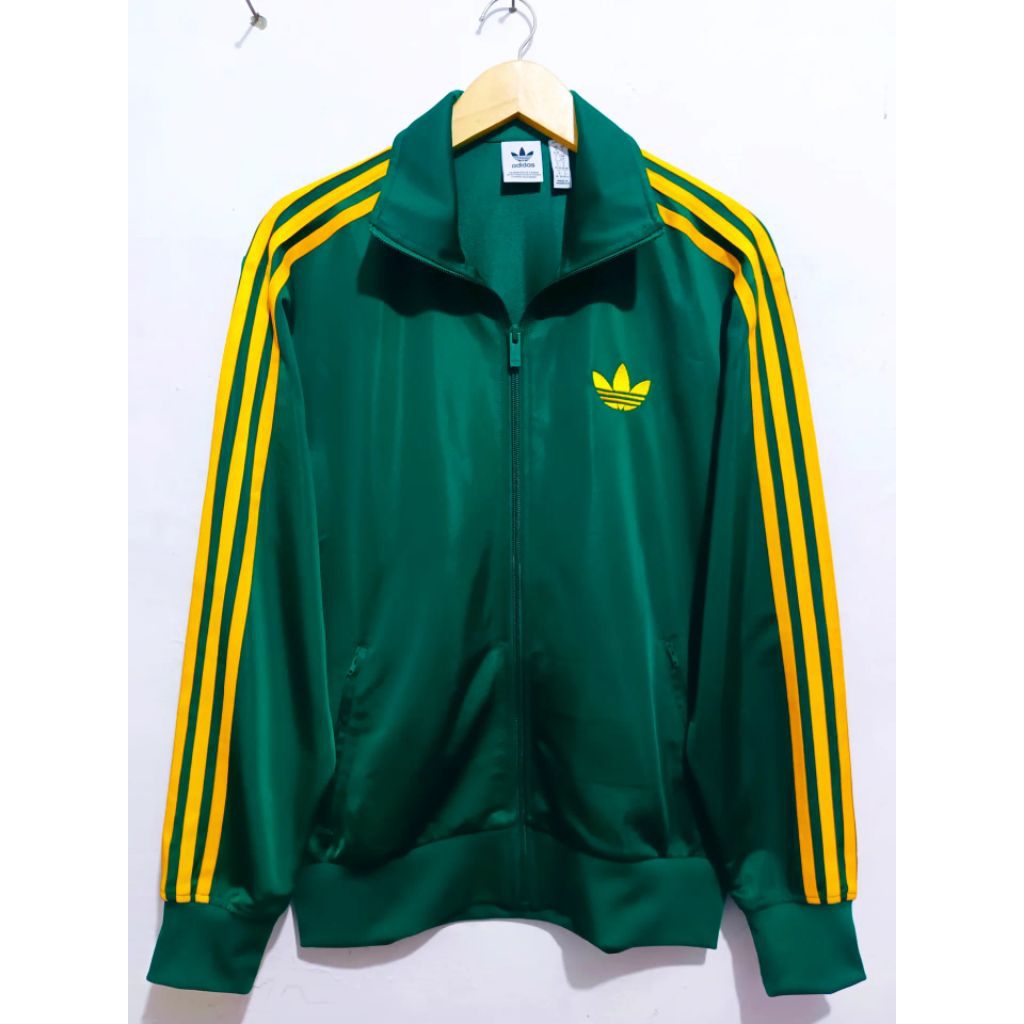Tracktop Adidas Firebird.