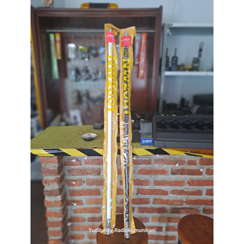 ANTENA MOBIL NW2001 DUAL BAND   BUAT JEEP COCOK   ANTENA RADIO KOMUNIKASI DIAMOND NW 2001  FREKUENSI