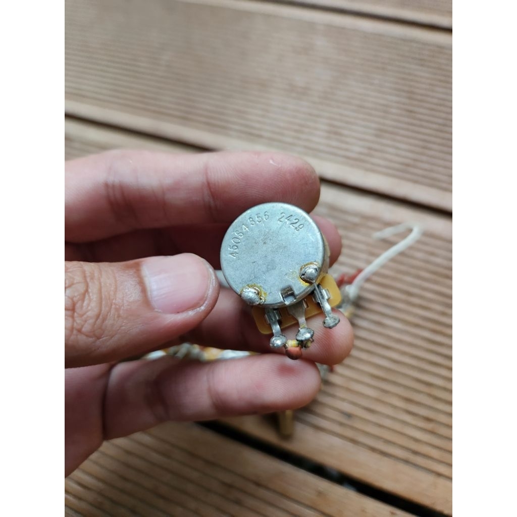 Potensio CTS 500K Gitar dan Bass A500K