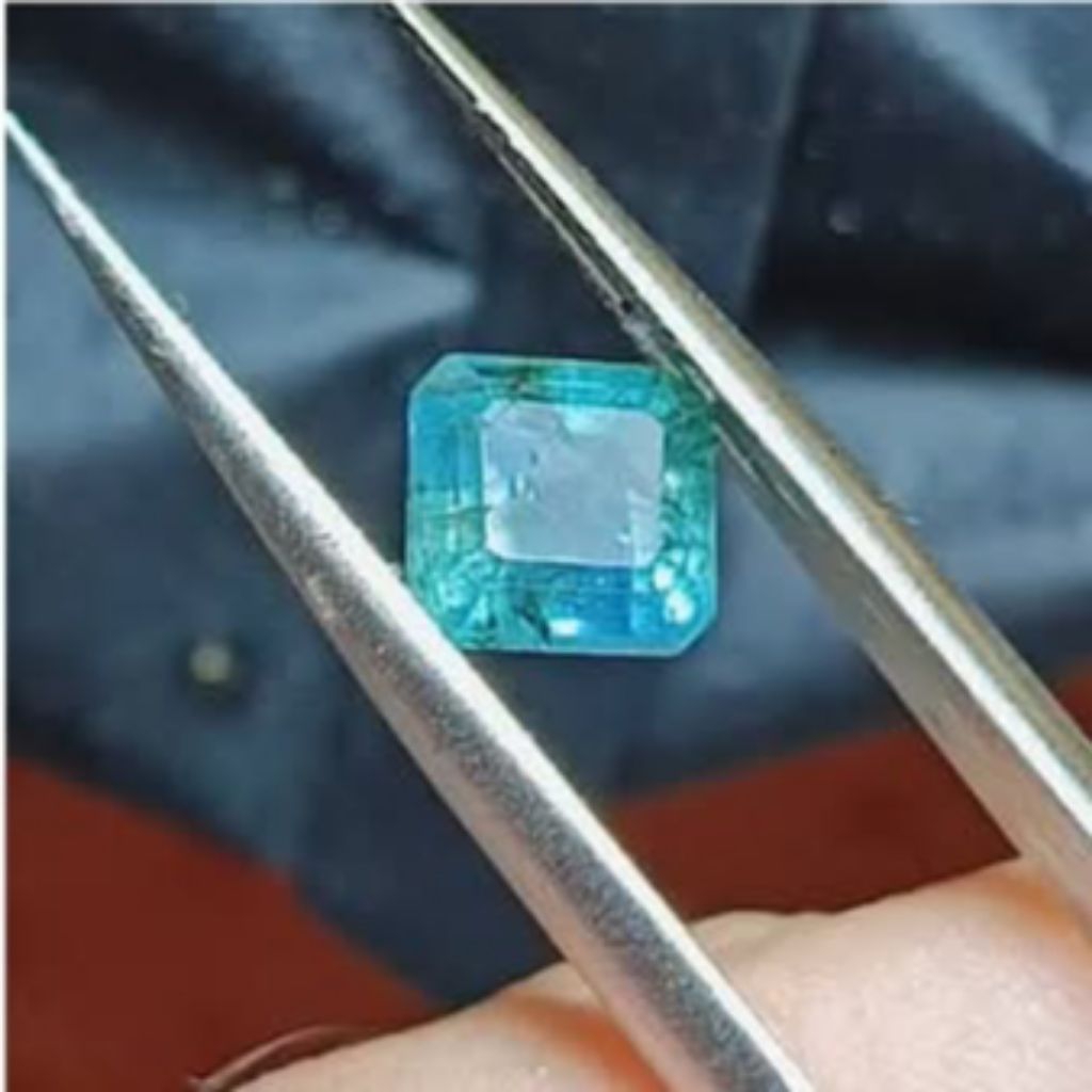 natural emerald beryl minor memo DGL