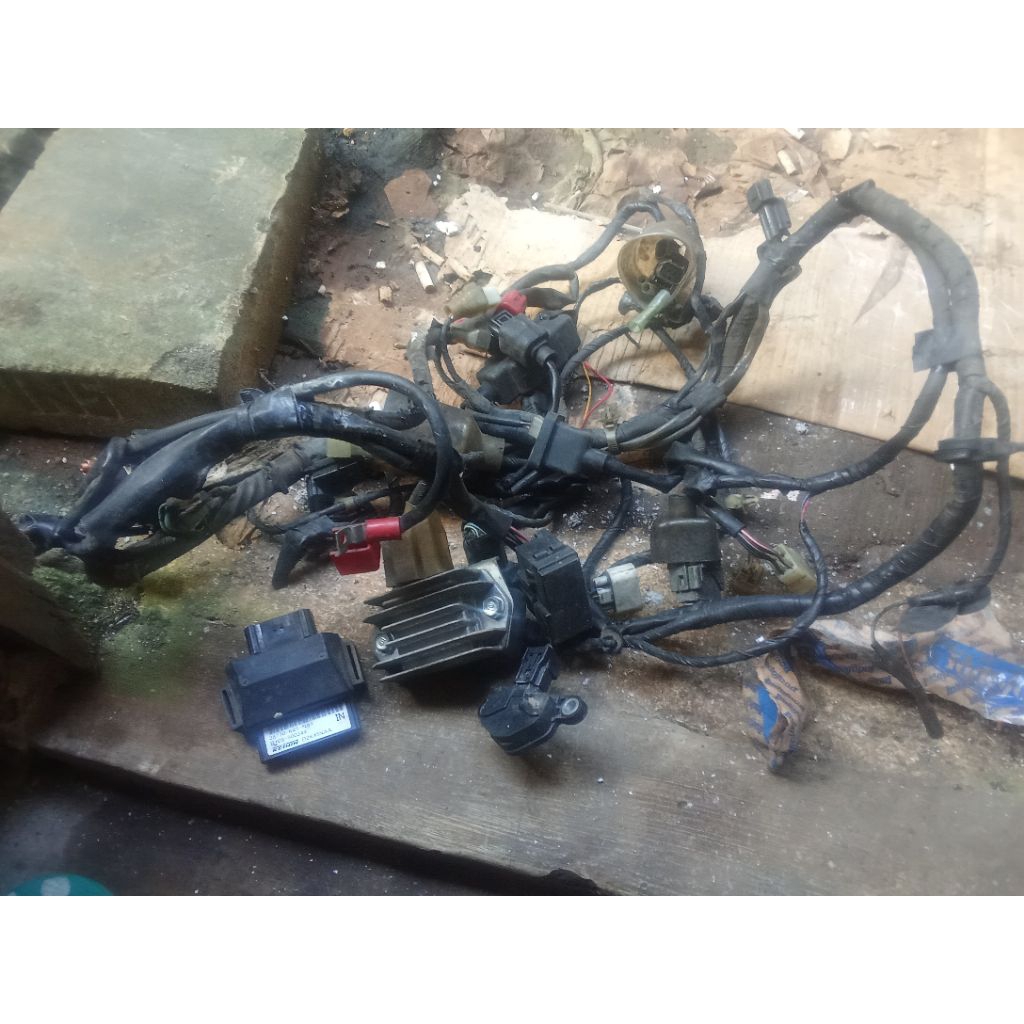 ECU + KIPROK ORI COPOTAN CBR 150R MANTAP JOZZZ