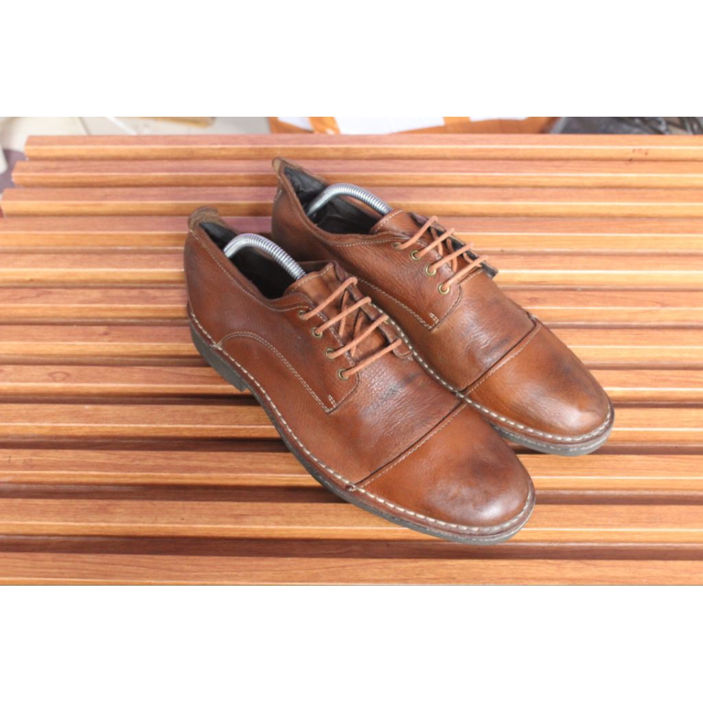 Sepatu laceup  Boot formal kulit tebal" Cole Haan" upper kulit asli outsole kokoh. size 42,5 insole 