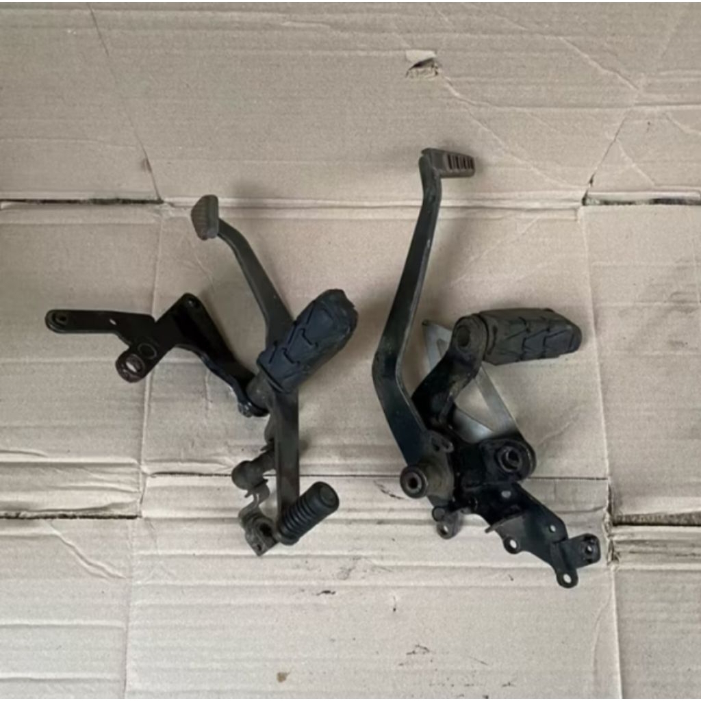 FOOTSTEP BUSTEP DEPAN HONDA SONIC PNP SUPRA GTR COPOTAN ORIGINAL