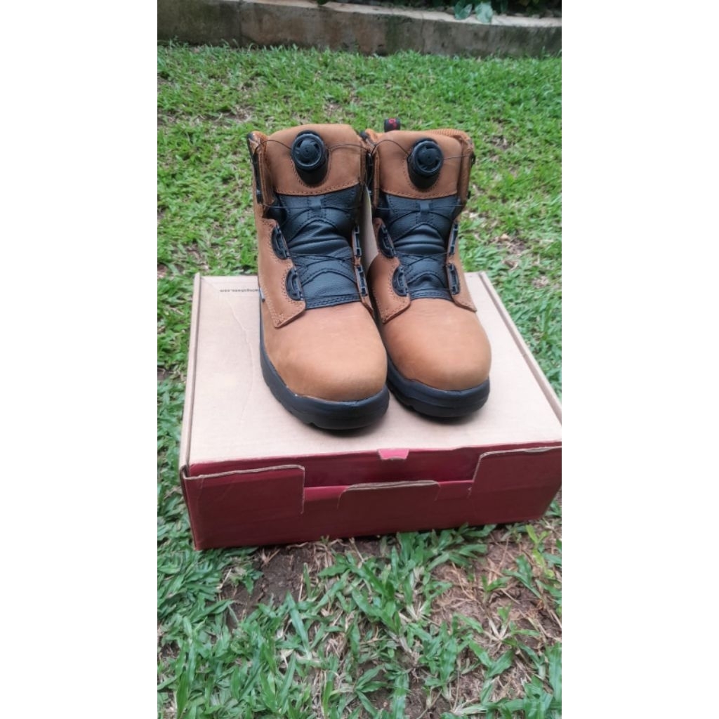 Sepatu Safety Redwing 4126 Boa Lacing