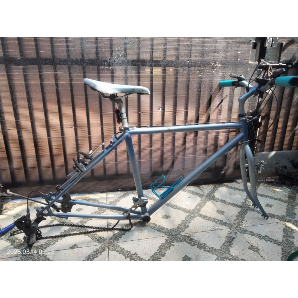 frame set kuwahara instinc size 18