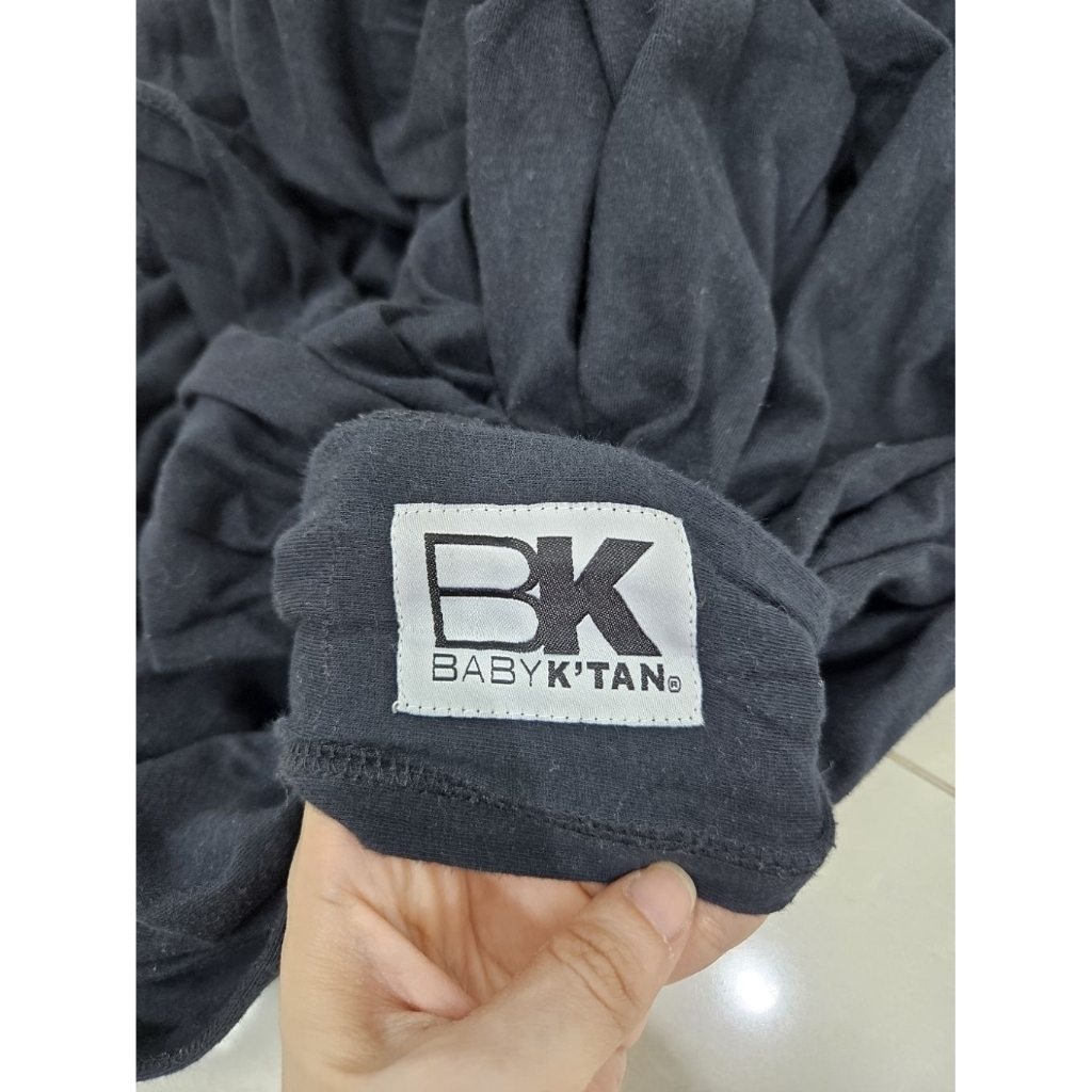 PRELOVED SECOND BABY K'TAN BABY CARRIER ORIGINAL BLACK GENDONGAN ANAK BAYI KAIN SIZE XS NO BOX NO PO