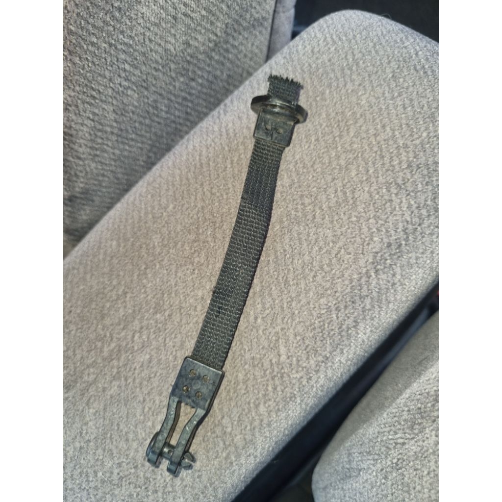 tali gantungan laci bmw e30