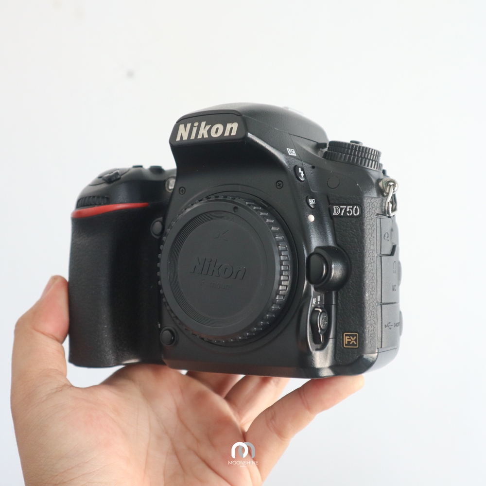 NIKON D750 BO NORMAL SELAIN D610 D800 D850 (NON WIFI)