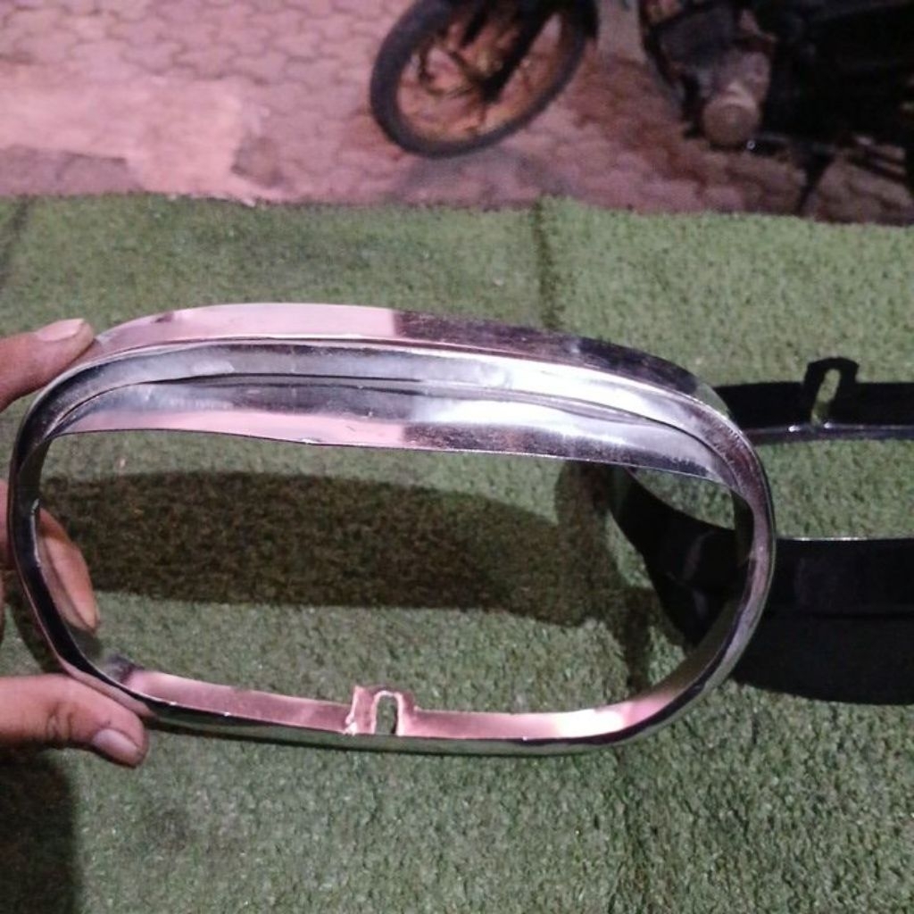 ring lampu vespa px exclusive model topi