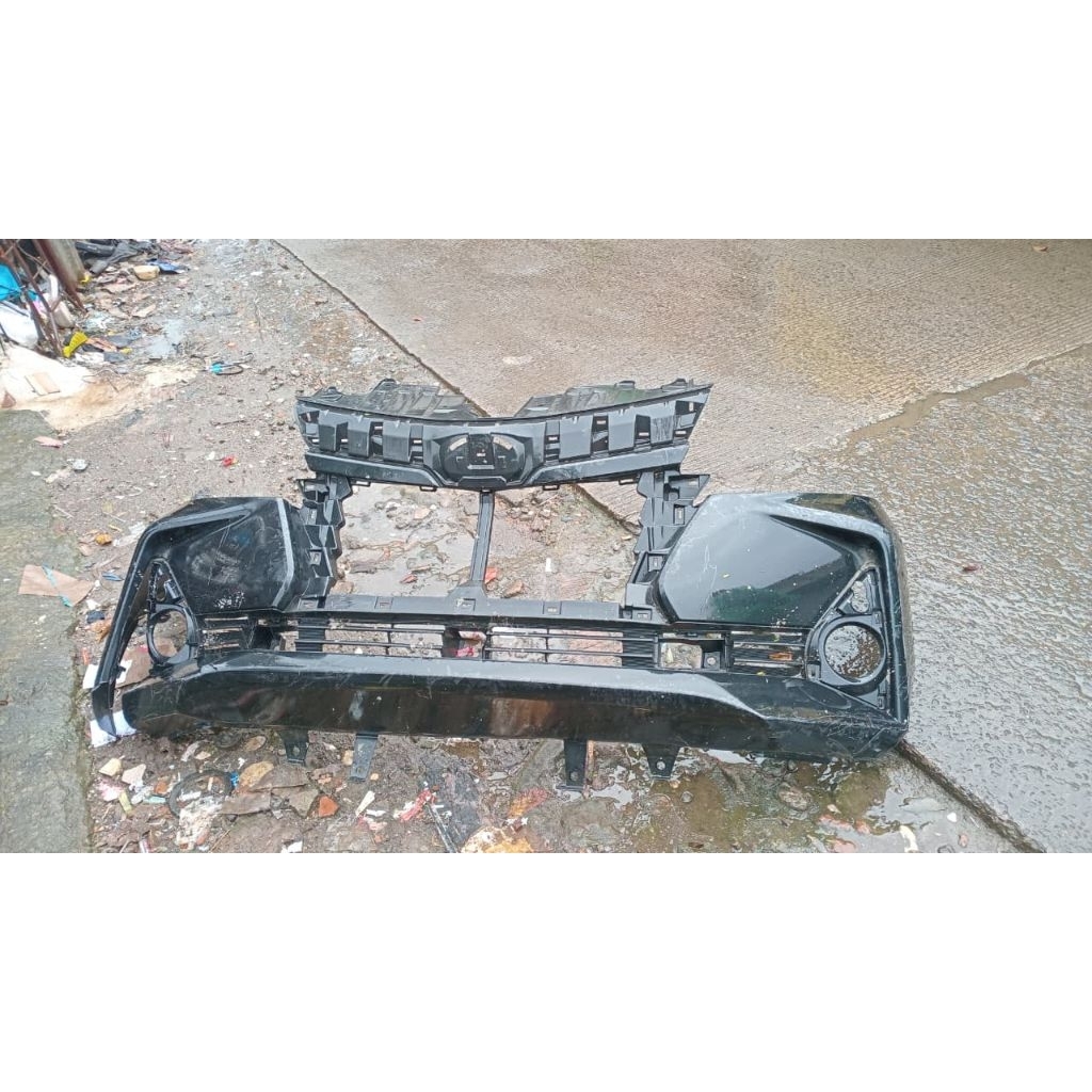 bumper depan xenia 2019