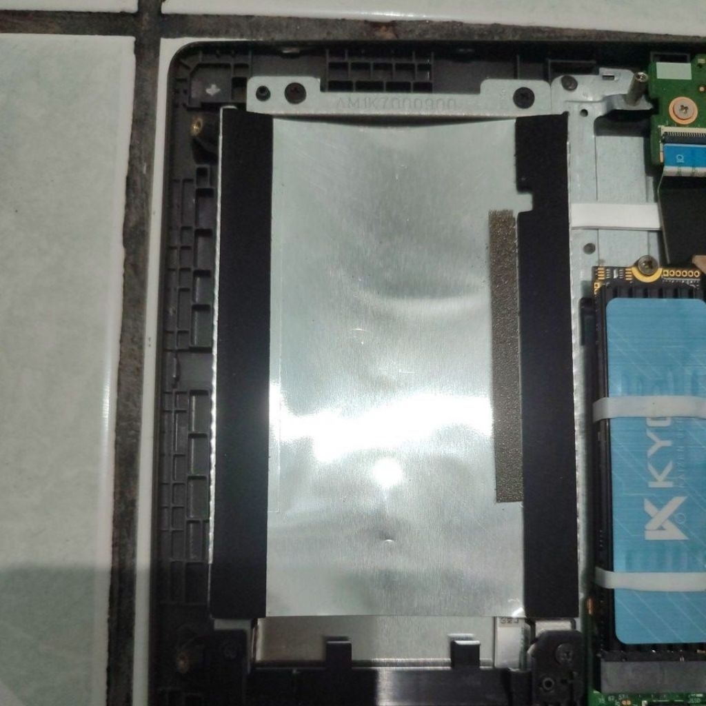 Dudukan Hardisk Lenovo Ideapad Slim 5