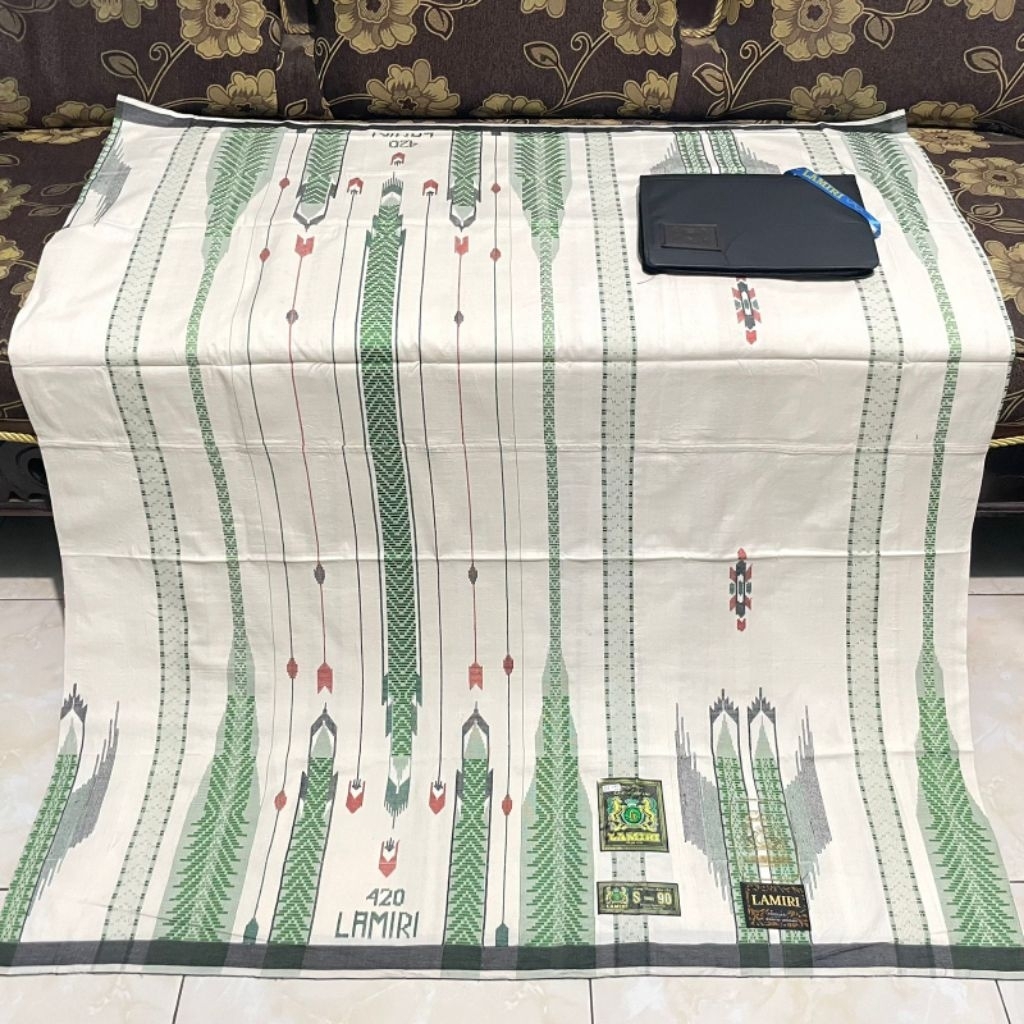 Sarung LAMIRI 420 MS Motif SGF SGE Mix GOLD