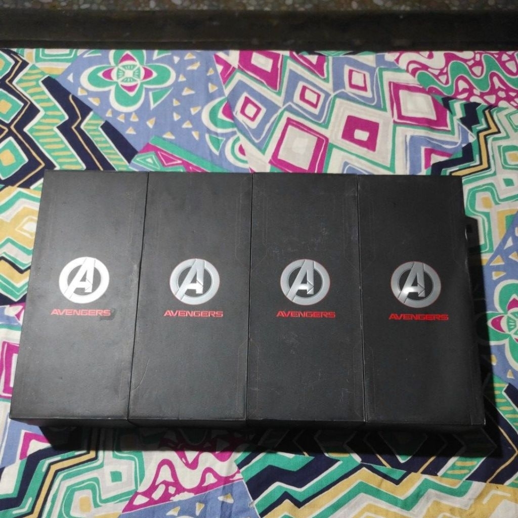 KARDUS OPPO RENO 5 AVENGER MARVEL EDITION ORIGINAL