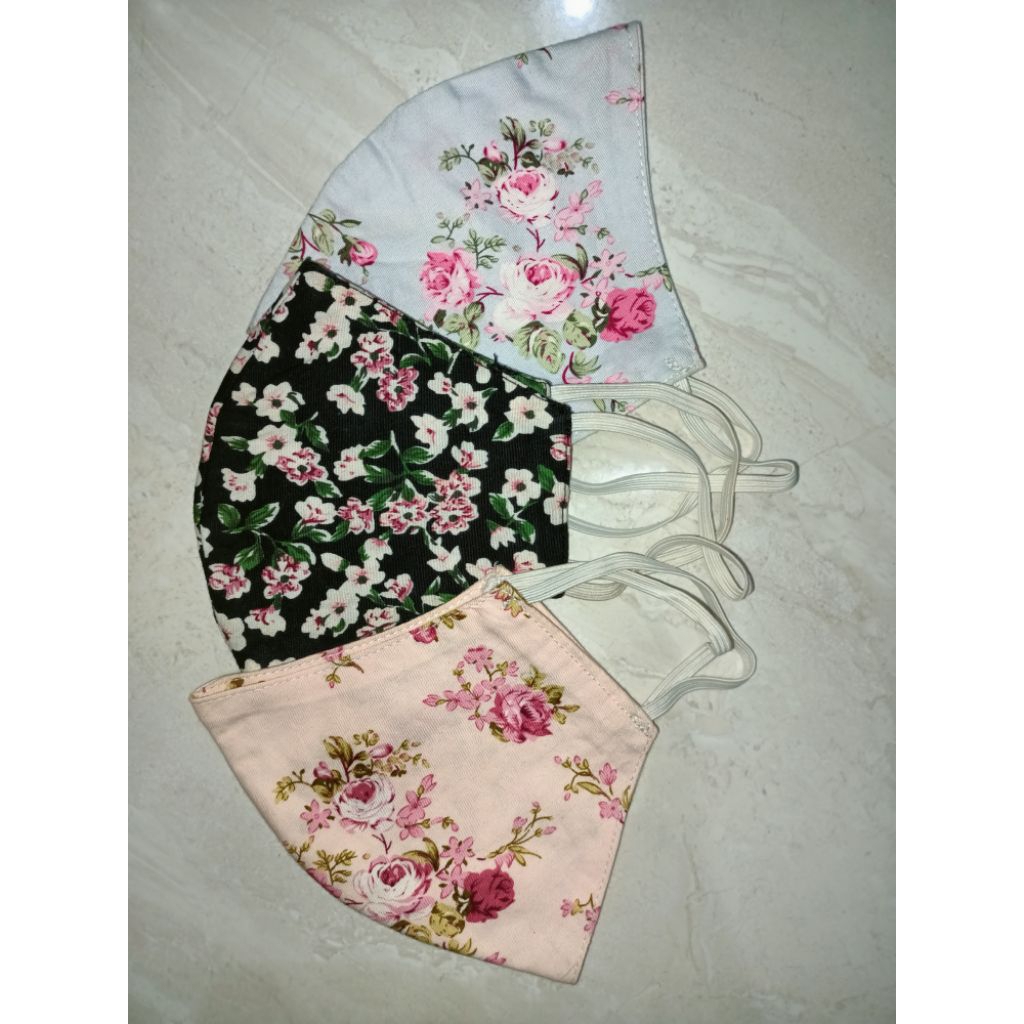 Masker Duckbill Kain Motif Bunga