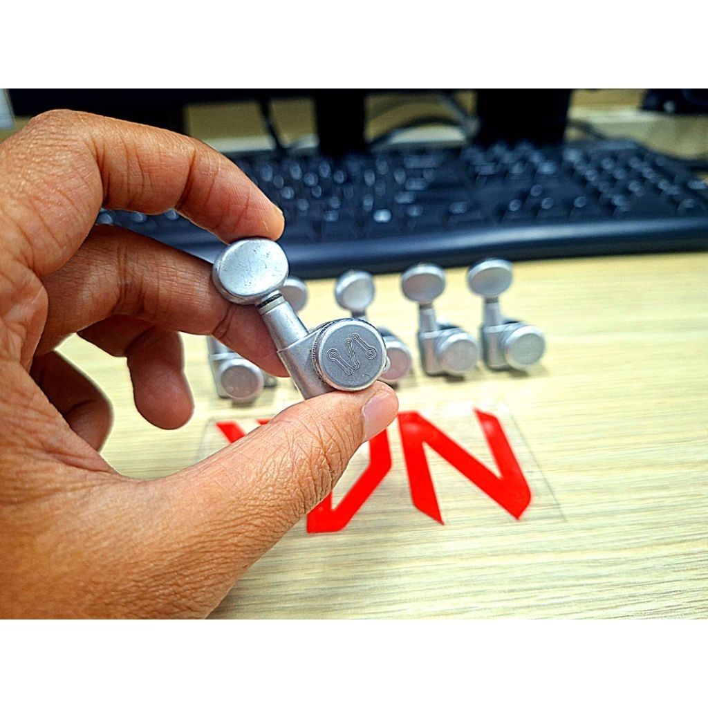 Dryer Tuning Peg Gitar Locking Shaman – Satin Finish