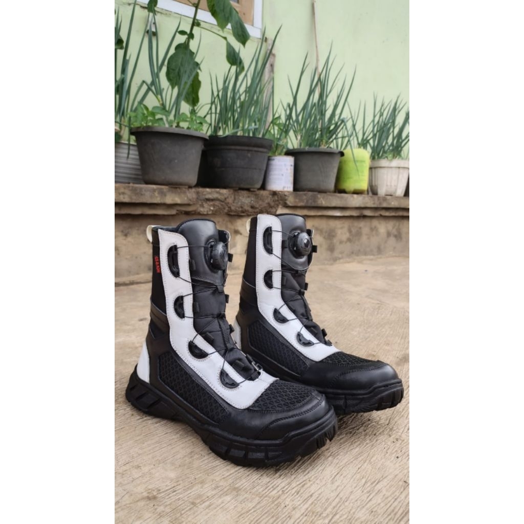 sepatu pdl provos polri model tali putar