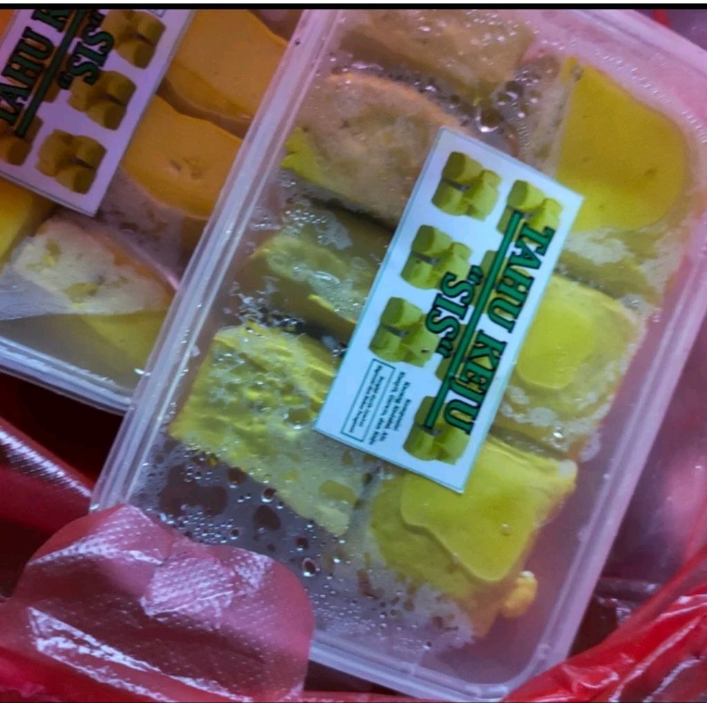 tahu kuning isi 10pcs tahu keju