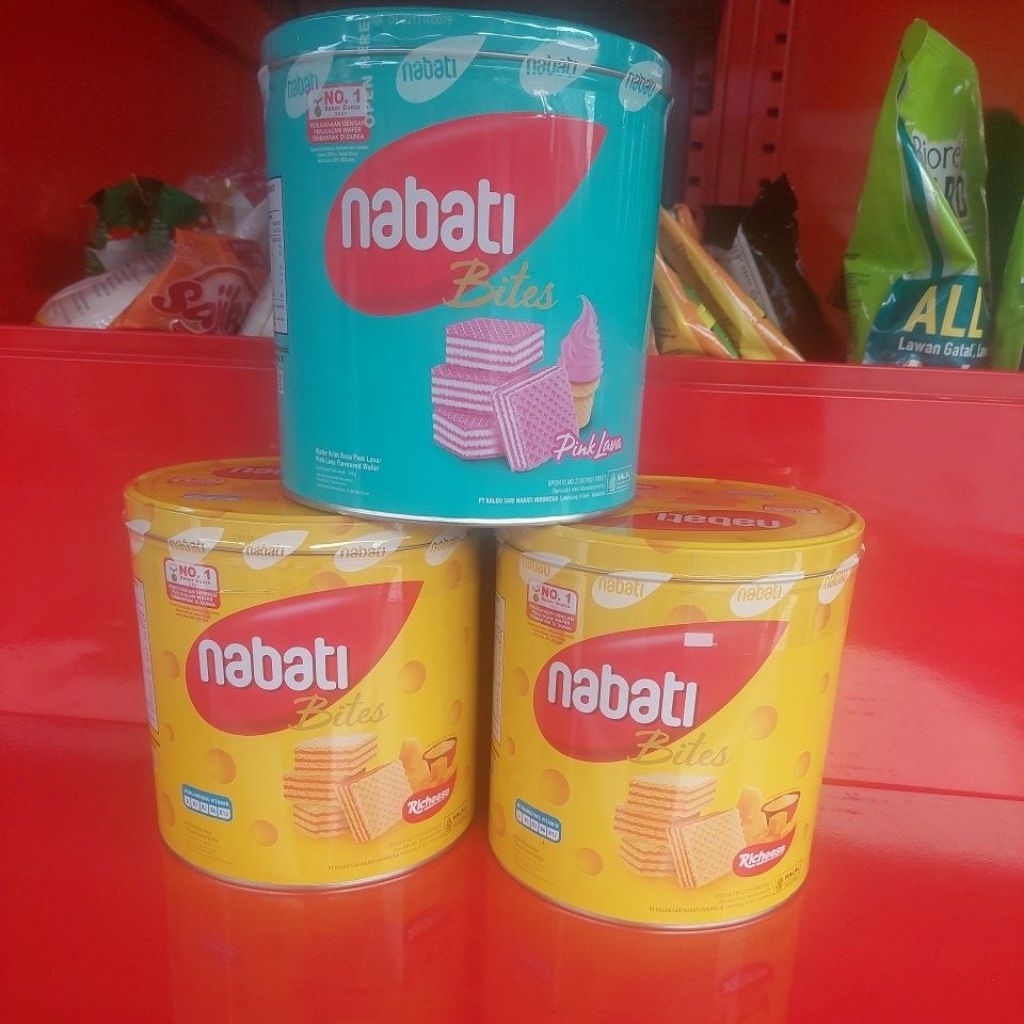 Wafer Richeese Nabati Kaleng