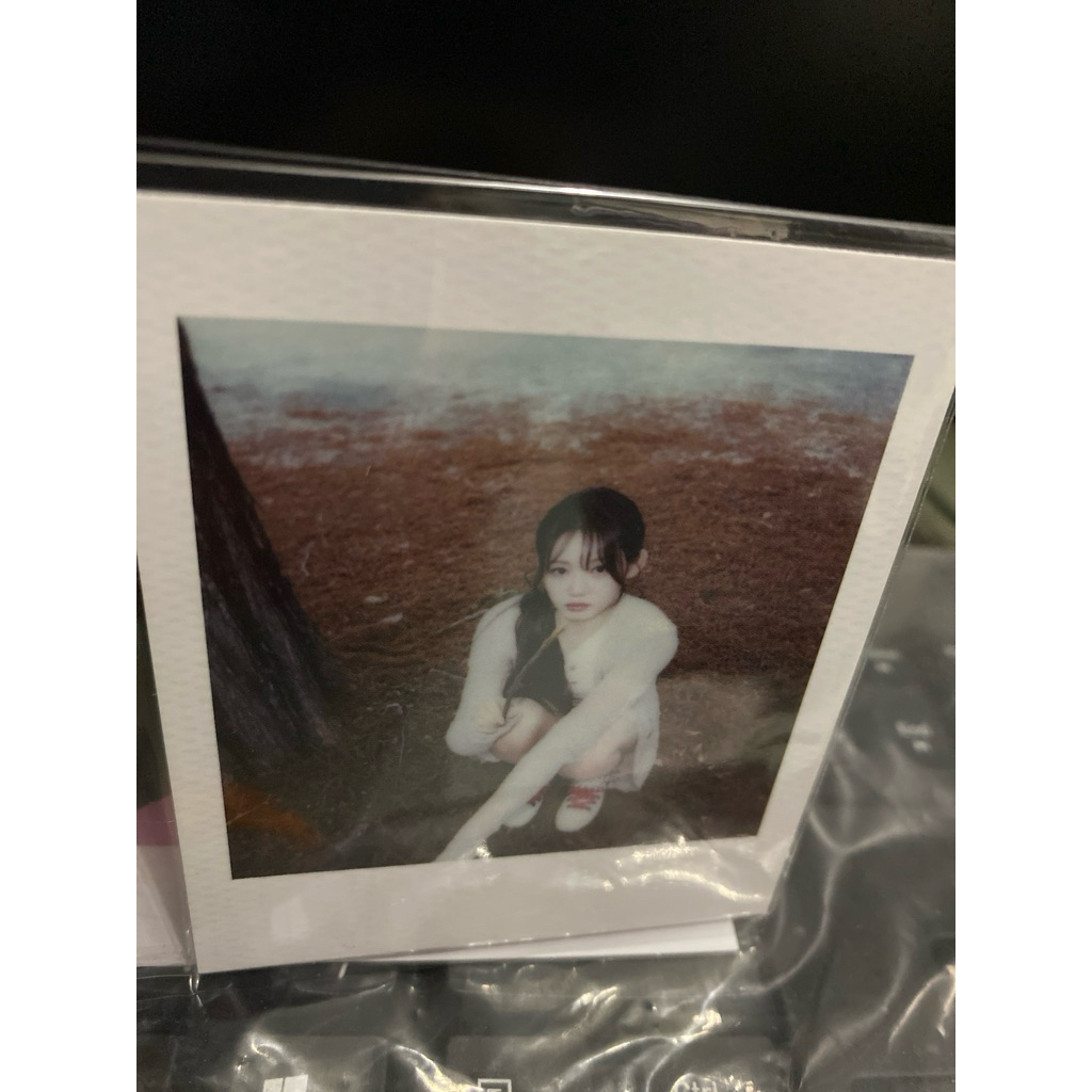 polaroid BABYMONSTER member Rora