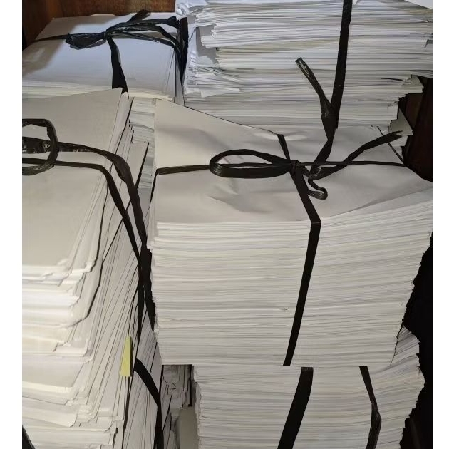 Kertas HVS Bekas 1kg. DUA SISI ADA TULISAN, HVS A4, cocok untuk bungkus makanan, packing, dll.