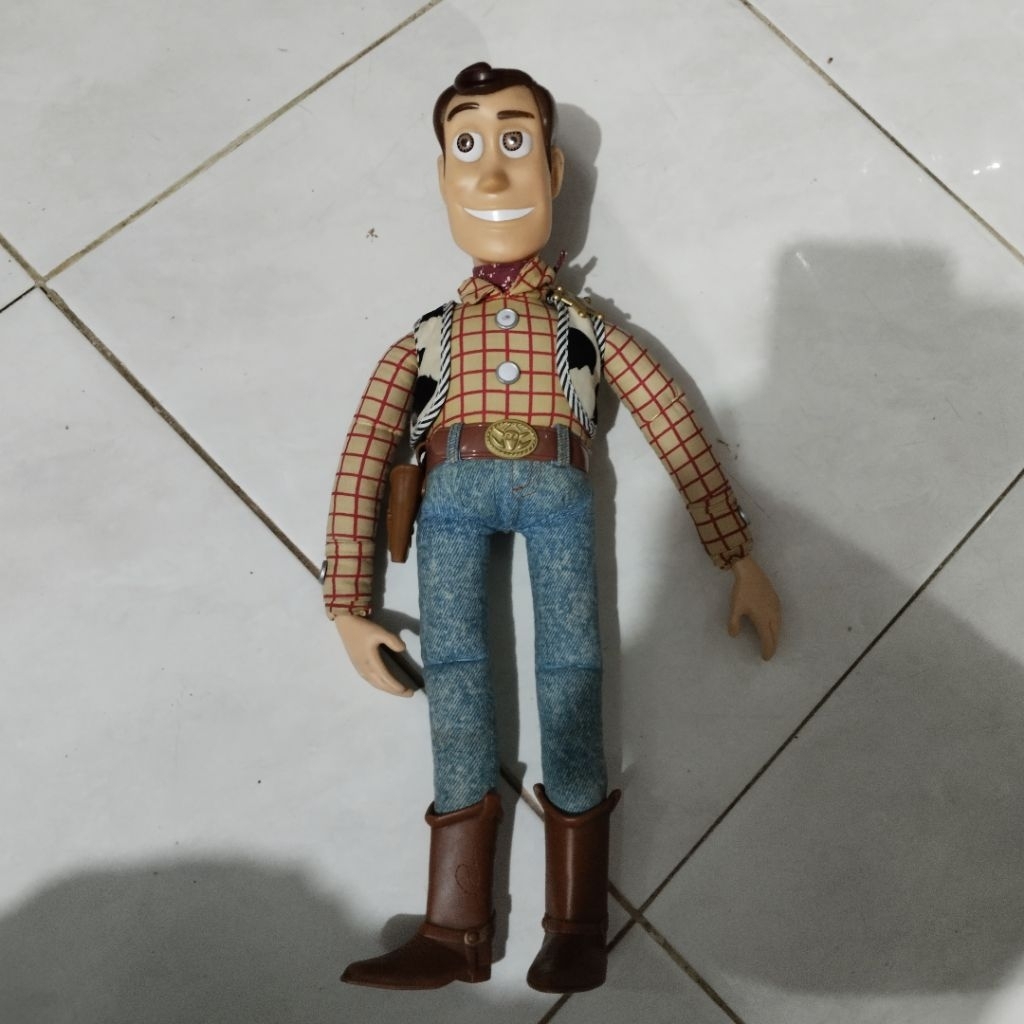 Figure woody toy story disney pixar