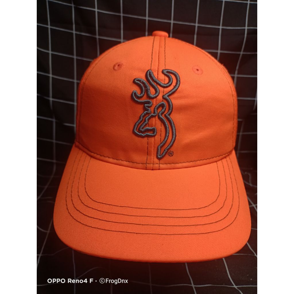 Topi Browning-Orange
