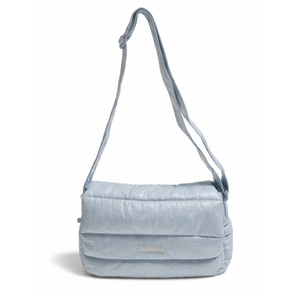 Preloved -  Beyond The Vines Glazed Poofy Bag