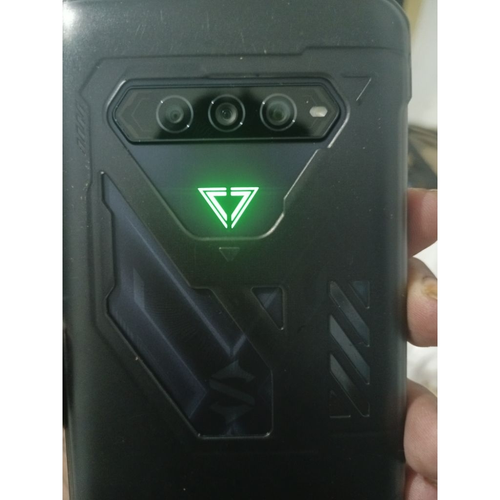 BLACK SHARK 4 PRO 8/256 MINUS