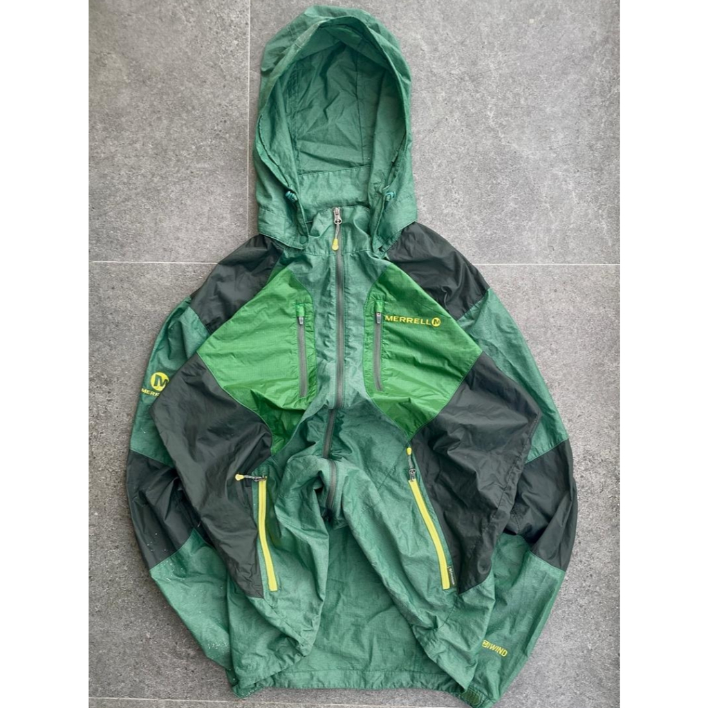 Jaket Outdoor Merrell Green & Yellow Original