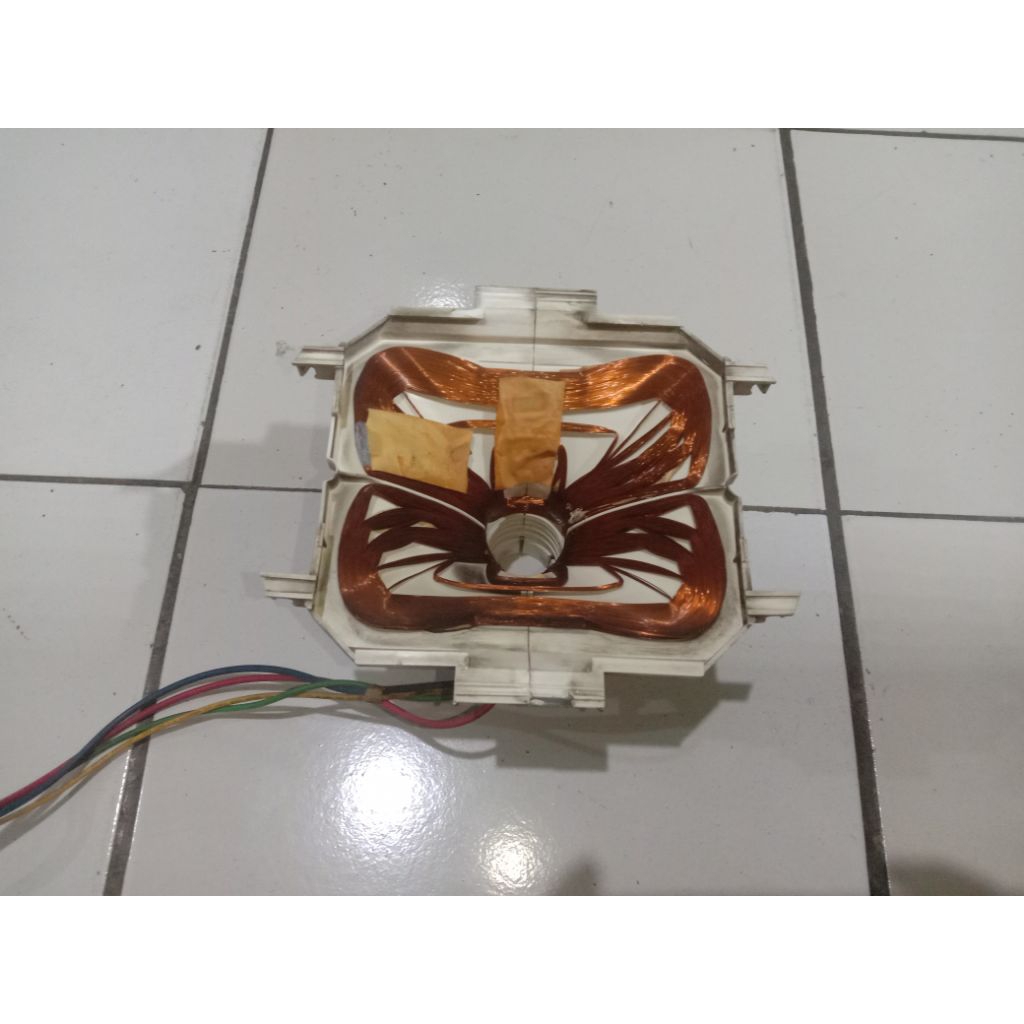 konde yoke tv Samsung Slim 29inch