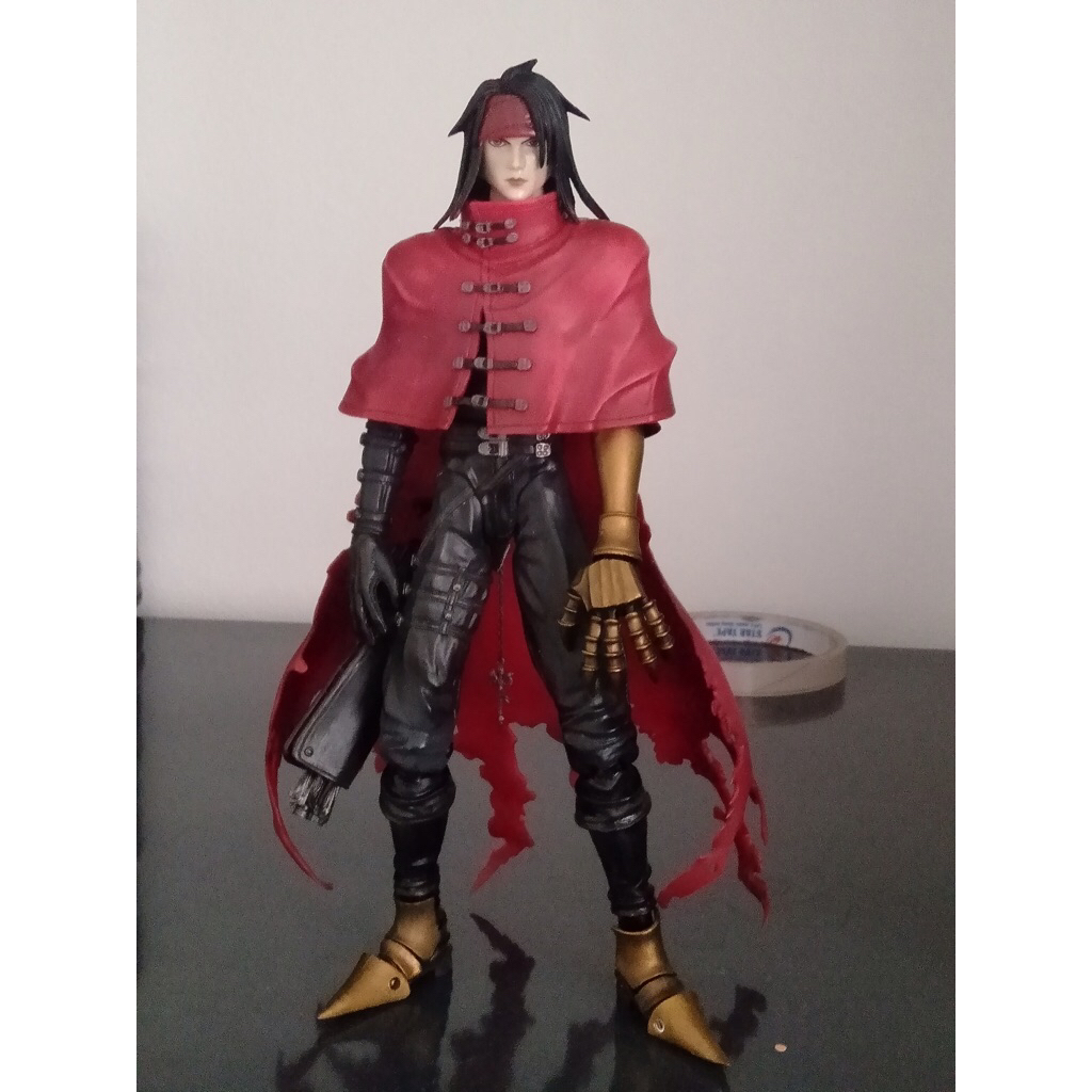 Vincent Valentine Final Fantasy Play Arts Advent Children 1st Release Figure
