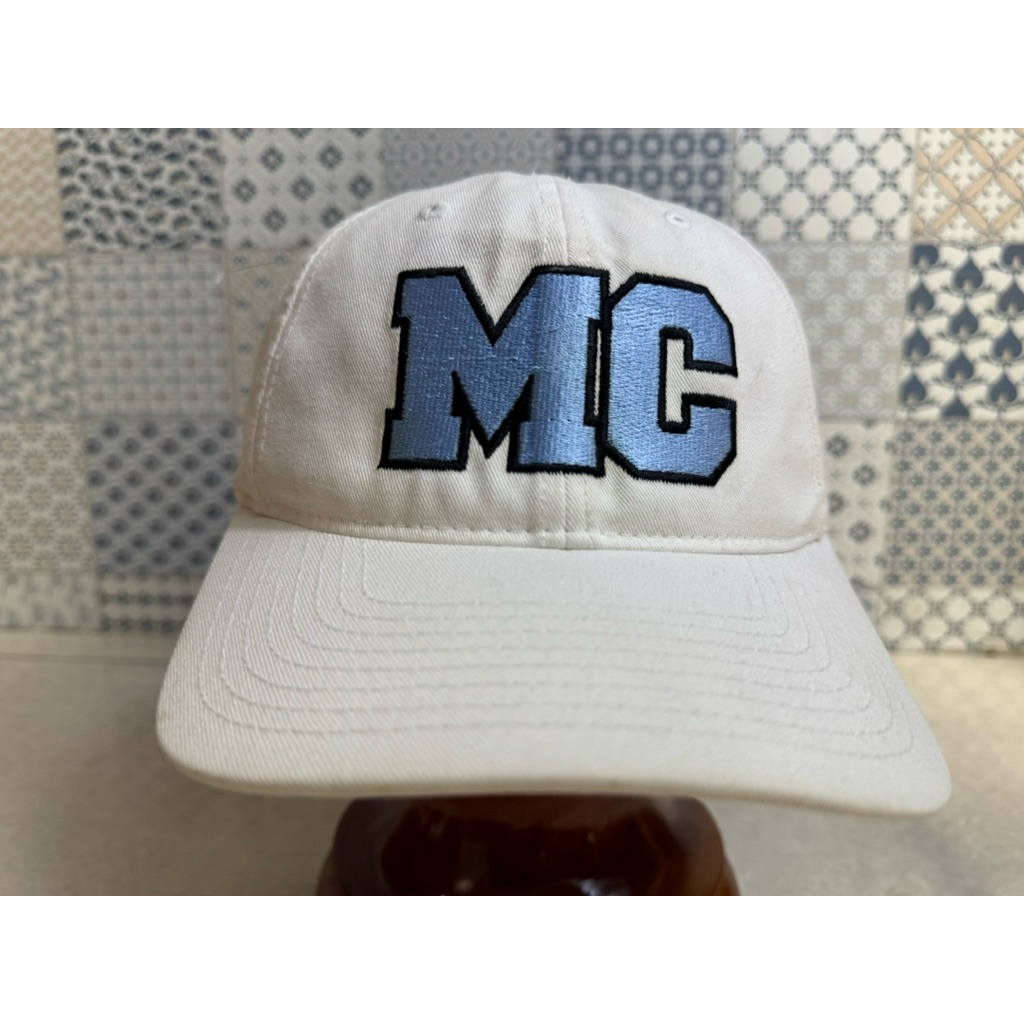 Topi Second Brand Branded MC Putih By Flexfit Yuppong Fitted Original