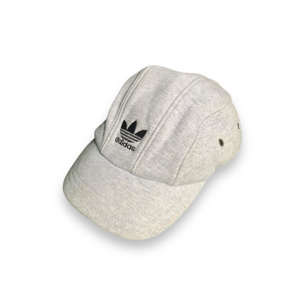 Topi Adidas trefoil