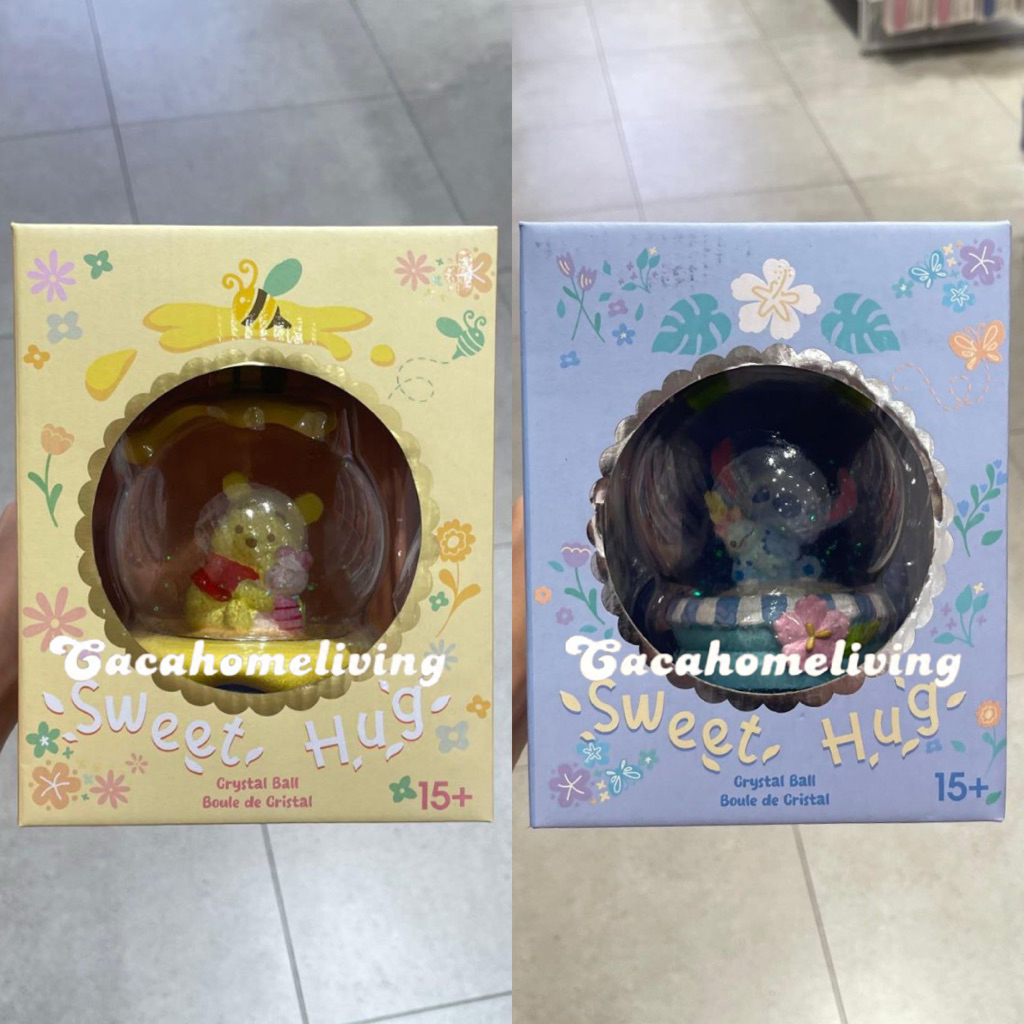 Miniso x Disney - Crystal Ball / Pajangan Disney Sweet Hug Collection (Winnie The Pooh / Stitch)