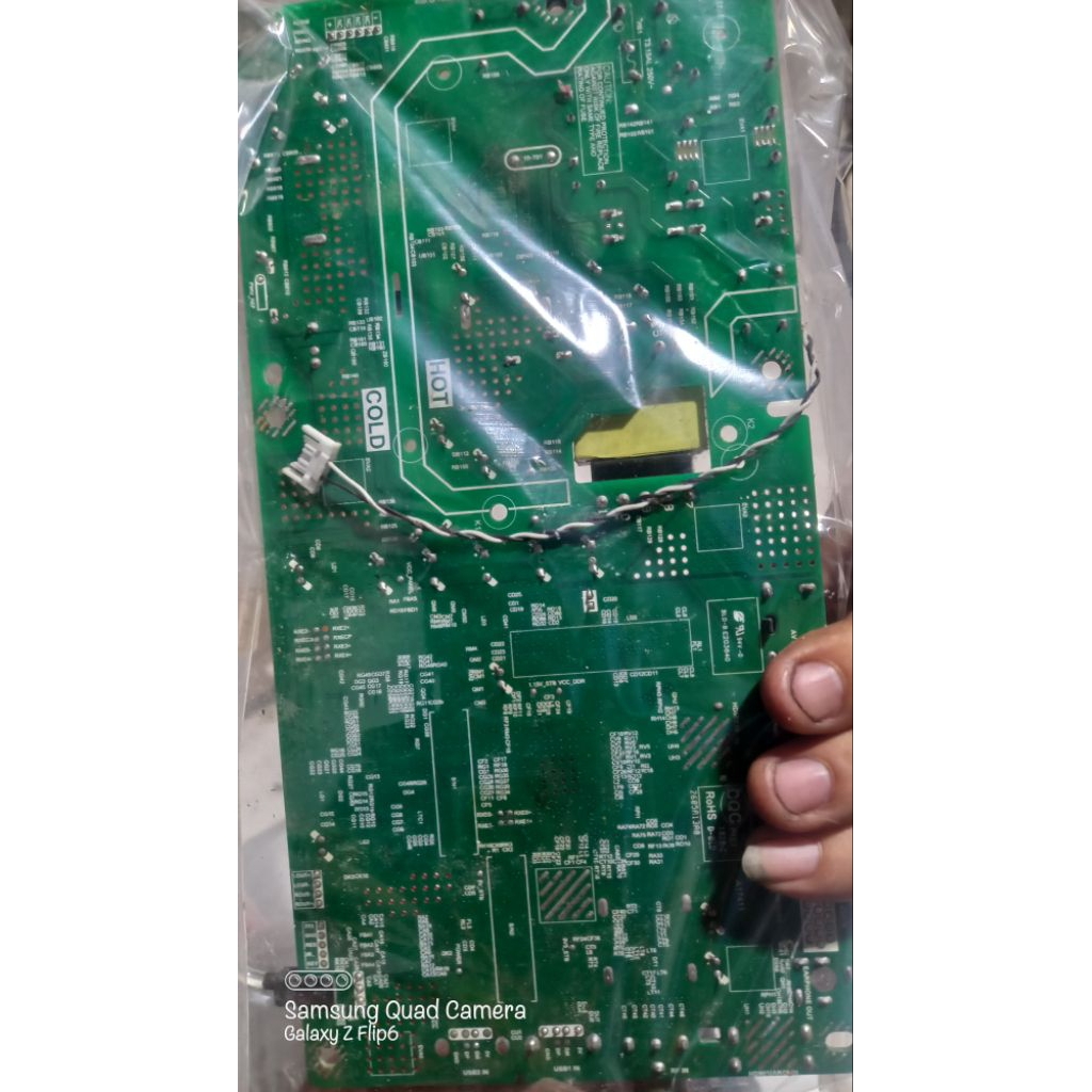 MB PANASONIC TH 32F305G