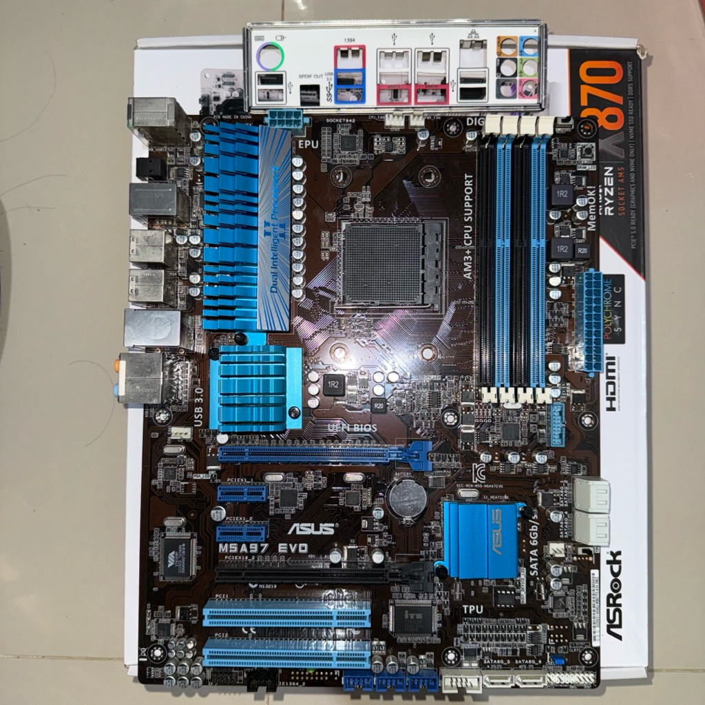 Motherboard asus M5A97 EVO chipset amd 970 asus M5A97 Evo chipset amd fx 970 am3+ asus A97 Evo chips