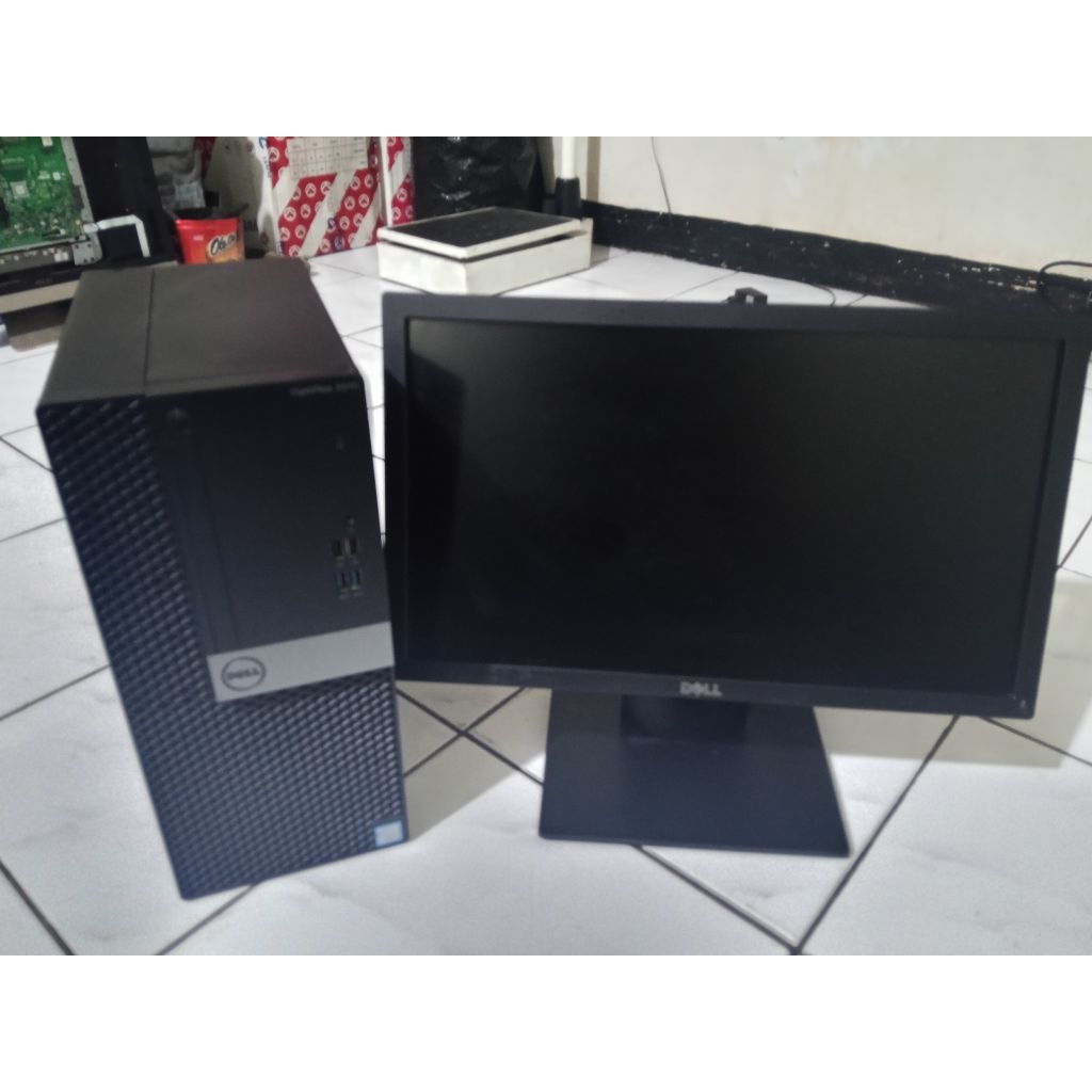 sepaket PC Dell+monitor19in