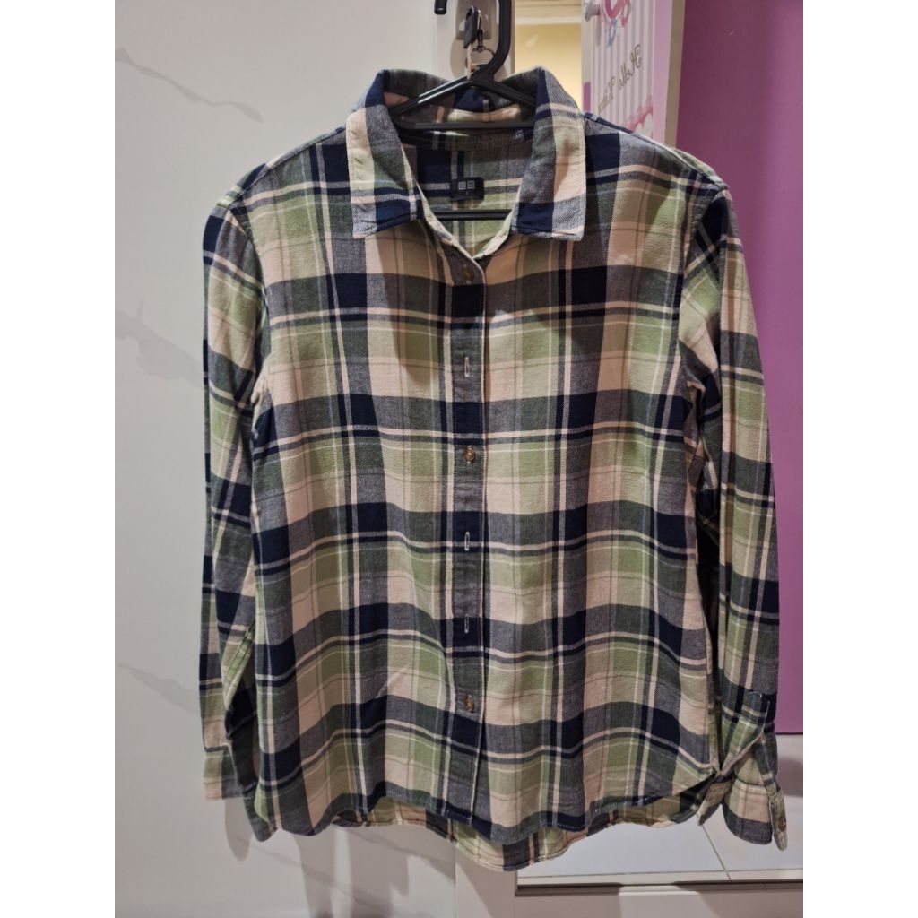 uniqlo kemeja flannel preloved