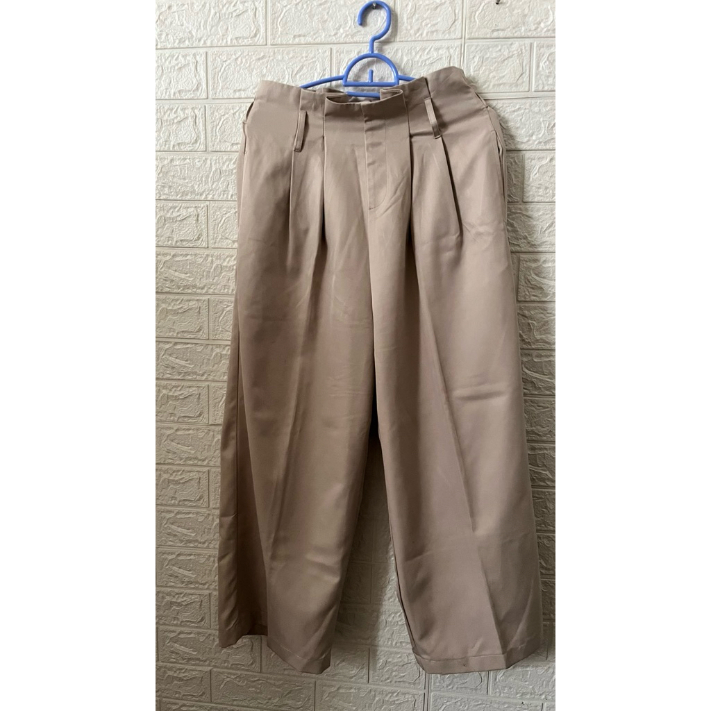 preloved celana ivory